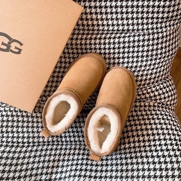 UGG Womens classic ultra mini platform boots Chestnut - Picture 5 of 8